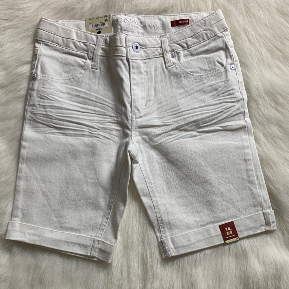 Arizona Jean Company Kids Classic White Shorts